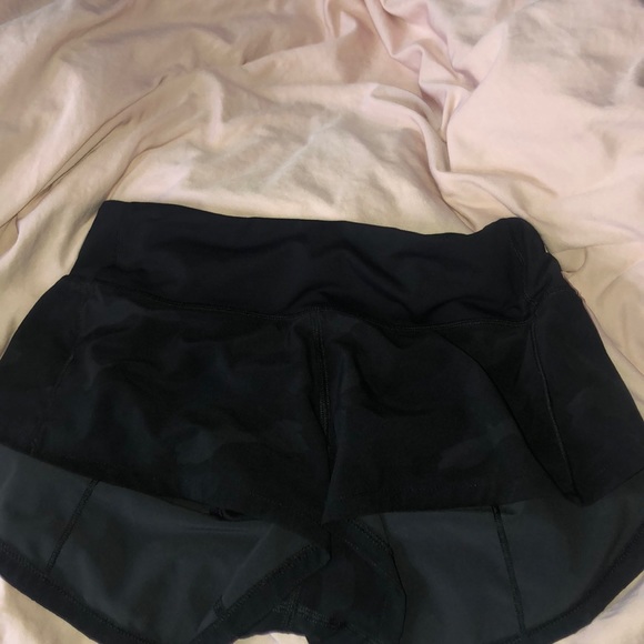 lululemon athletica Pants - Black camo Lululemon speed ups size 2